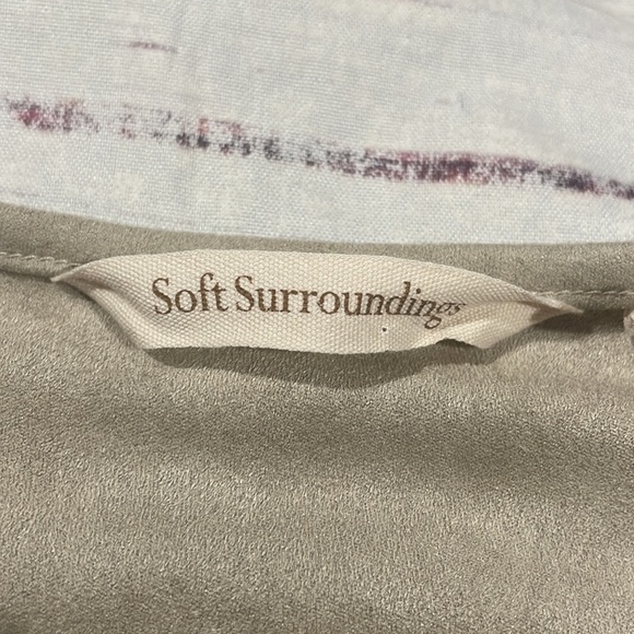 Soft Surroundings Suede Tan Laser Cut Paisley Florentine Ultra Soft Topper - Picture 3 of 13